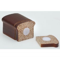 Erzi Bread to Cut